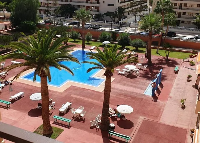 Cristianos - With Pool Crissol * Arona (Tenerife)